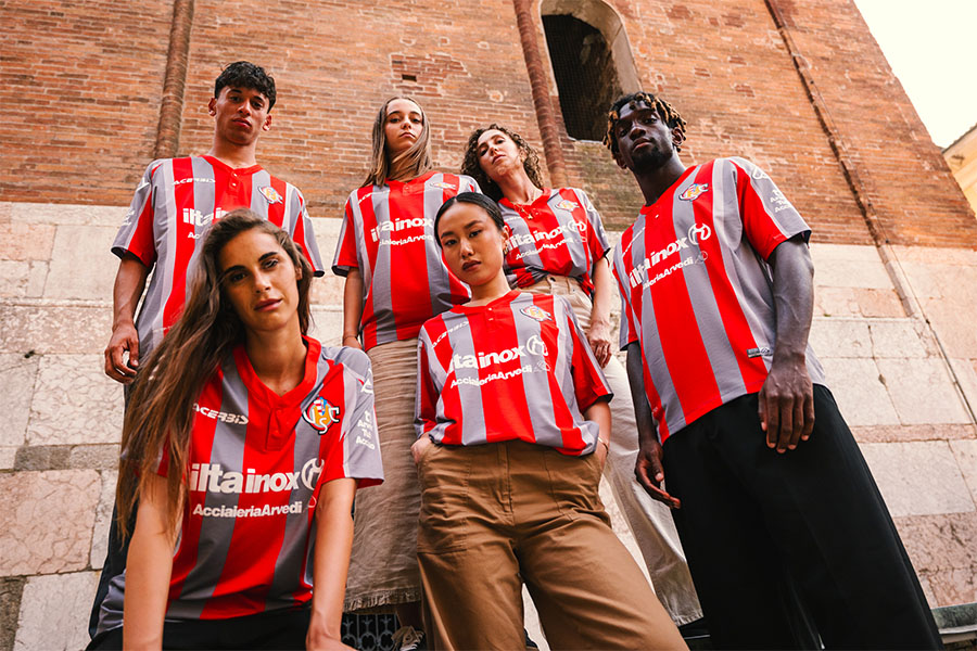THE ACERBIS TEAM U.S .CREMONESE UNVEILED THE NEW HOME JERSEY MADE OF  RECYCLED POLYESTER